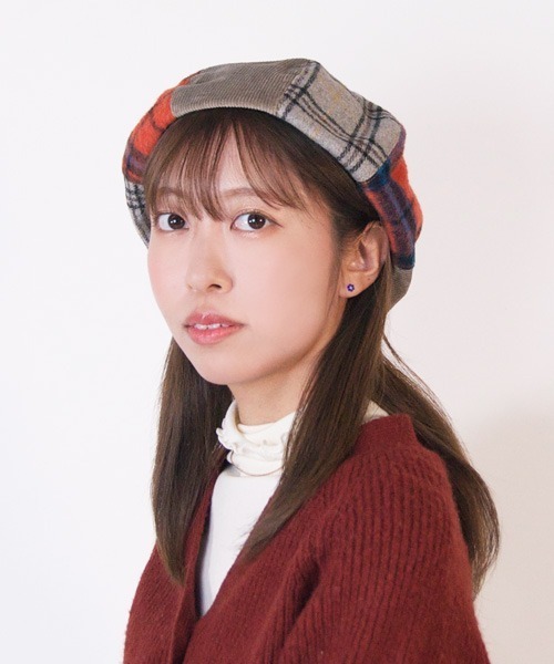 polcadot(ポルカドット)の「CRAZY PATCH BERET/チェック パッチワークベレー(ハンチング/ベレー帽・レディース・ネイビー/ベージュ/ブラウン・FREE)」の5枚目の写真