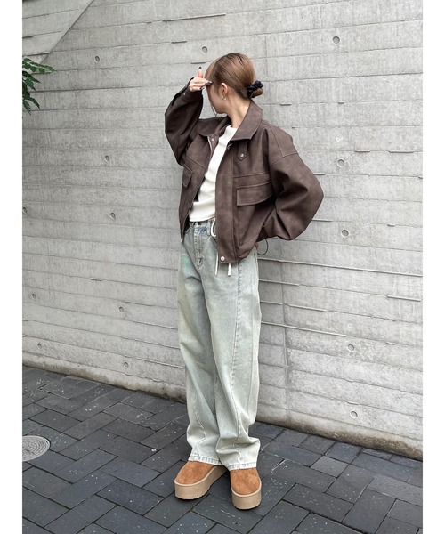 clear（クリア）の「オーバーダイ加工デニムカーブパンツ[ヴィンテージライク ストリートコーデ]≪再入荷≫（デニムパンツ・レディース・ベージュ・S/M/L）」の13枚目の写真