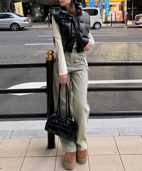 clear（クリア）の「オーバーダイ加工デニムカーブパンツ[ヴィンテージライク ストリートコーデ]≪再入荷≫（デニムパンツ・レディース・ベージュ・S/M/L）」の20枚目の写真