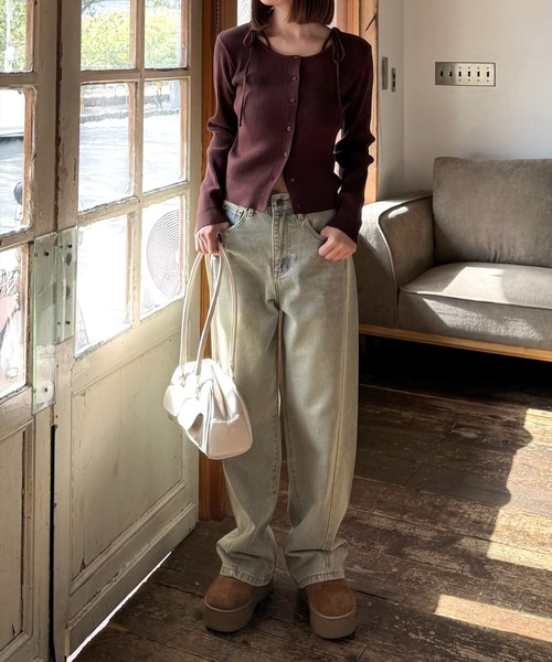 clear（クリア）の「オーバーダイ加工デニムカーブパンツ[ヴィンテージライク ストリートコーデ]≪再入荷≫（デニムパンツ・レディース・ベージュ・S/M/L）」の16枚目の写真