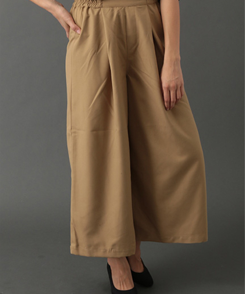 SEVENDAYS=SUNDAY（セブンデイズサンデイ）の「エステル起毛　ガウチョパンツ（その他パンツ・レディース・チャコールグレー/ベージュ/ネイビー・MEDIUM/LARGE）」の2枚目の写真