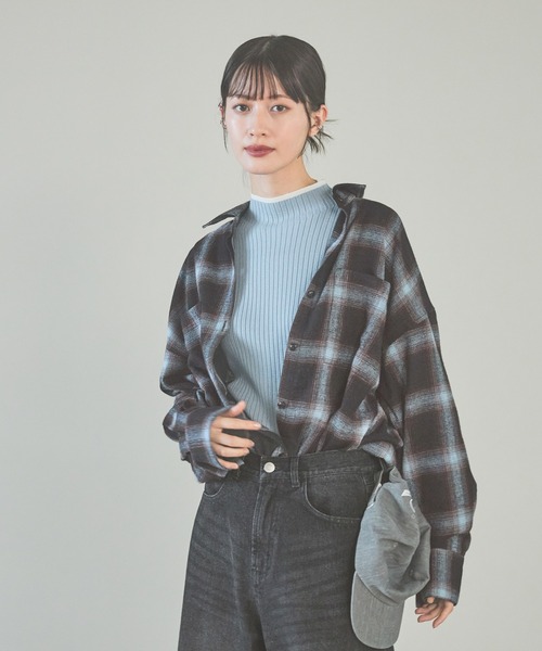 LAKOLE（ラコレ）の「オンブレチェックシャツ / 143834（シャツ/ブラウス・レディース・ブラック/ブルー/アイボリー・FREE）」の15枚目の写真