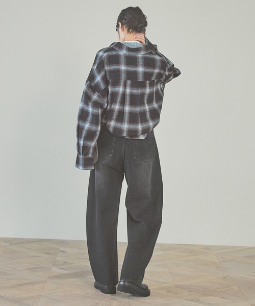 LAKOLE（ラコレ）の「オンブレチェックシャツ / 143834（シャツ/ブラウス・レディース・ブラック/ブルー/アイボリー・FREE）」の10枚目の写真