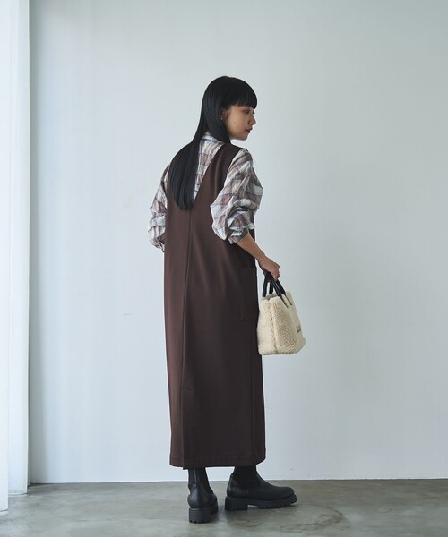coen（コーエン）の「REVERSEWARMVネックジャンパースカート（ジャンパースカート・レディース・ダークブラウン/ダークグレー/ブラック/ナチュラル・L/M）」の11枚目の写真