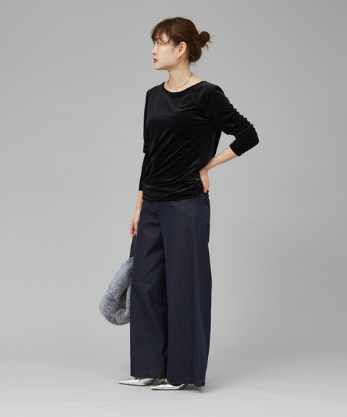 qualite scape(カリテ スケープ)の「サイドシャーリングベロアロンT/秋服/冬服(Tシャツ/カットソー・レディース・グレー/ブラック/ホワイト/ピンク・フリー)」の19枚目の写真