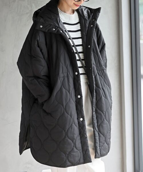 rps（アールピーエス）の「ウェーブキルトＢＩＧフードコート（その他アウター・レディース・アイボリー/ブラック/カーキ・フリー）」の3枚目の写真