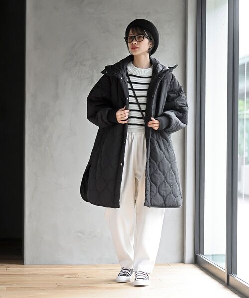 rps（アールピーエス）の「ウェーブキルトＢＩＧフードコート（その他アウター・レディース・アイボリー/ブラック/カーキ・フリー）」の4枚目の写真