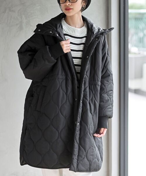 rps（アールピーエス）の「ウェーブキルトＢＩＧフードコート（その他アウター・レディース・アイボリー/ブラック/カーキ・フリー）」の8枚目の写真