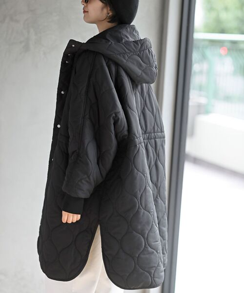 rps（アールピーエス）の「ウェーブキルトＢＩＧフードコート（その他アウター・レディース・アイボリー/ブラック/カーキ・フリー）」の9枚目の写真