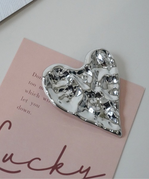 Port（ポート）の「【 Port / ポート 】 メタル モチーフ ブローチ_（ブローチ/コサージュ・レディース・ゴールド/シルバー系その他2/シルバー/ゴールド系その他2/シルバー系その他/ゴールド系その他/シルバー系その他3/ゴールド系その他3/シルバー系その他4/ゴールド系その他4/シルバー系その他5/ゴールド系その他5・FREE）」の5枚目の写真