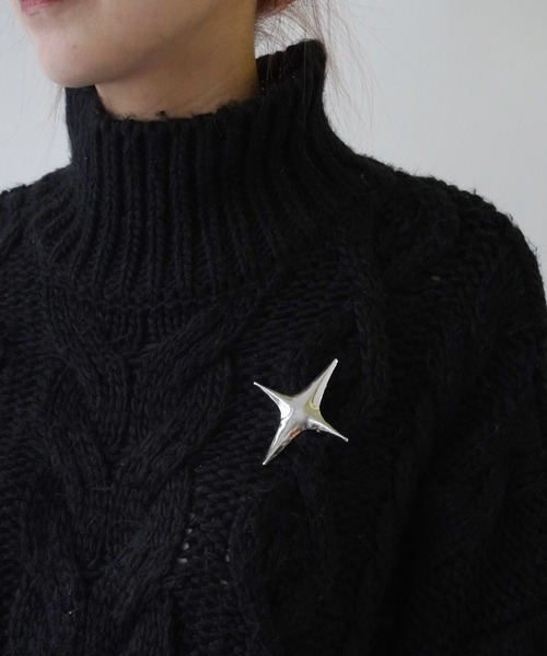 Port（ポート）の「【 Port / ポート 】 メタル モチーフ ブローチ_（ブローチ/コサージュ・レディース・ゴールド/シルバー系その他2/シルバー/ゴールド系その他2/シルバー系その他/ゴールド系その他/シルバー系その他3/ゴールド系その他3/シルバー系その他4/ゴールド系その他4/シルバー系その他5/ゴールド系その他5・FREE）」の16枚目の写真