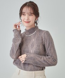 【S-LL/洗える】レイヤードコーデに ふわふわフェザー調ウェーブ柄インナー