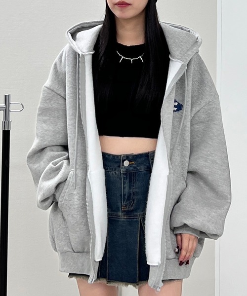 希少 ハッピーツリーフレンズ 耳つき パーカー 総柄 Mサイズ グレー Figments（フィグメンツ）の「メッセージプリントZIPパーカー