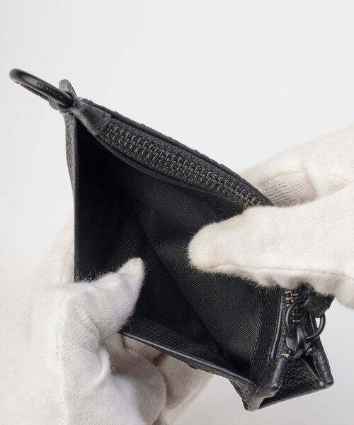 COACH（コーチ）の「ジップ カード ケース・コーチ グラフィック（カードケース・メンズ・ブラック系その他・ONE）」の3枚目の写真