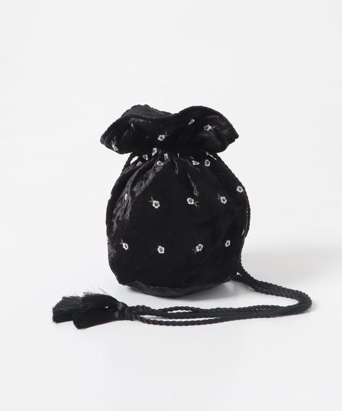 URBAN RESEARCH Sonny Label(アーバンリサーチサニーレーベル)の「フラワー刺繍ベロアミニショルダーバッグ(ショルダーバッグ・レディース・ブラック/ブラウン/ベージュ・ONE)」の8枚目の写真