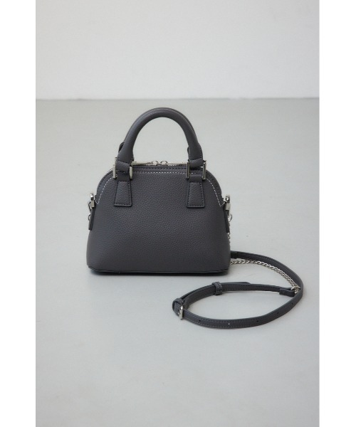 AZUL by moussy（アズールバイマウジー）の「ダブルジッパーミニバッグ（ショルダーバッグ・レディース・ゴールド/レッド/ブラック/シルバー/グレー/ライトイエロー・FREE）」の2枚目の写真