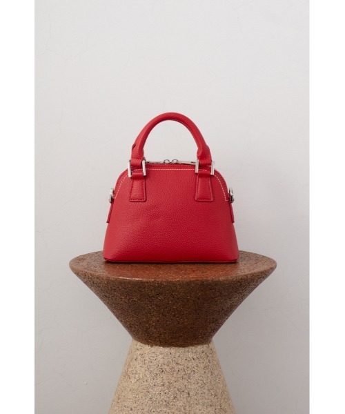 AZUL by moussy（アズールバイマウジー）の「ダブルジッパーミニバッグ（ショルダーバッグ・レディース・ゴールド/レッド/ブラック/シルバー/グレー/ライトイエロー・FREE）」の4枚目の写真