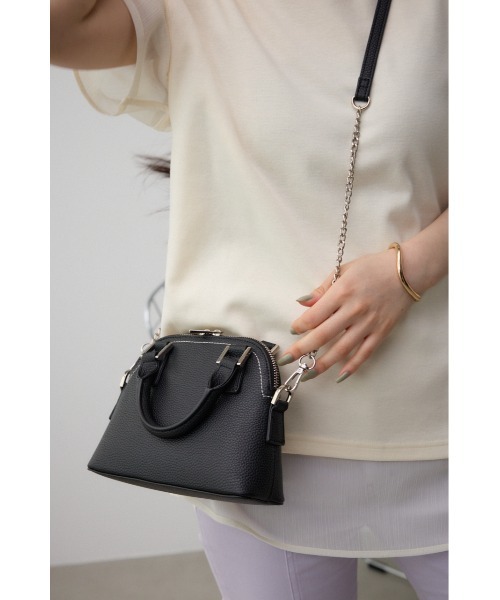 AZUL by moussy（アズールバイマウジー）の「ダブルジッパーミニバッグ（ショルダーバッグ・レディース・ゴールド/レッド/ブラック/シルバー/グレー/ライトイエロー・FREE）」の7枚目の写真