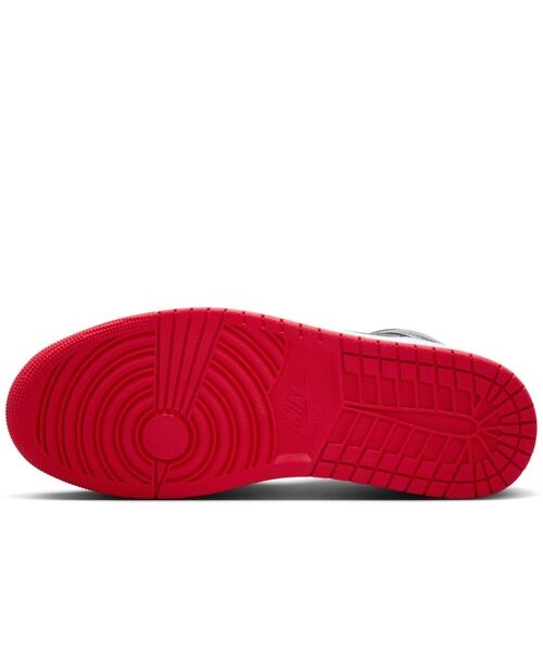 JORDAN BRAND(ジョーダンブランド)の「エア ジョーダン 1 MID シューズ / Air Jordan 1 Mid Shoes DQ8426-006 Black(スニーカー・メンズ・ブラック系その他2・25/25.5/26/26.5/27/27.5/28/28.5/29/29.5/30/30.5/31/32)」の11枚目の写真