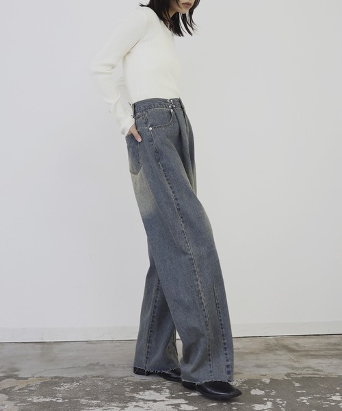 hellam(へラム)の「ウエストホックタックデニム(デニムパンツ・レディース・ブラック/ブルー・MEDIUM/SMALL)」の10枚目の写真