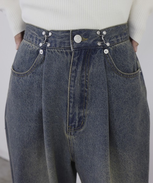 hellam(へラム)の「ウエストホックタックデニム(デニムパンツ・レディース・ブラック/ブルー・MEDIUM/SMALL)」の16枚目の写真