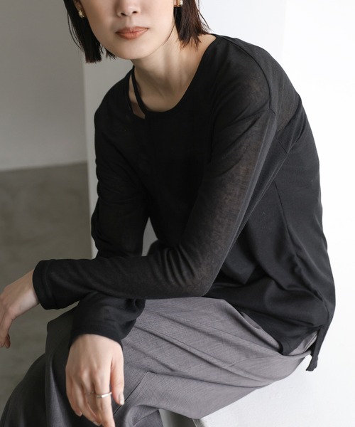 select MOCA Et（セレクトモカエト）の「【Et】Asymmetric Neck Sheer Tops（Tシャツ/カットソー・レディース・グリーン/ホワイト/ブラック/グレー・FREE）」の21枚目の写真