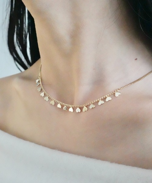 mellowneon（メロウネオン）の「ハートラインネックレス（ネックレス・レディース・ゴールド/シルバー・FREE）」の2枚目の写真