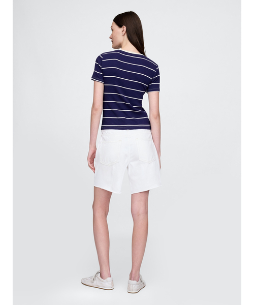 GAP（ギャップ）の「モダン クロップド Gapロゴtシャツ（Tシャツ/カットソー・レディース・ブラック/オフホワイト/ネイビー/ブルー系その他・XL/M/XS/XXS/L/S）」の8枚目の写真