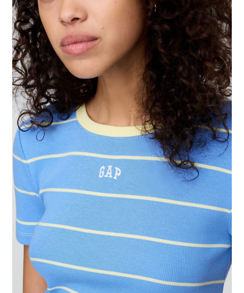 GAP（ギャップ）の「モダン クロップド Gapロゴtシャツ（Tシャツ/カットソー・レディース・ブラック/オフホワイト/ネイビー/ブルー系その他・XL/M/XS/XXS/L/S）」の15枚目の写真