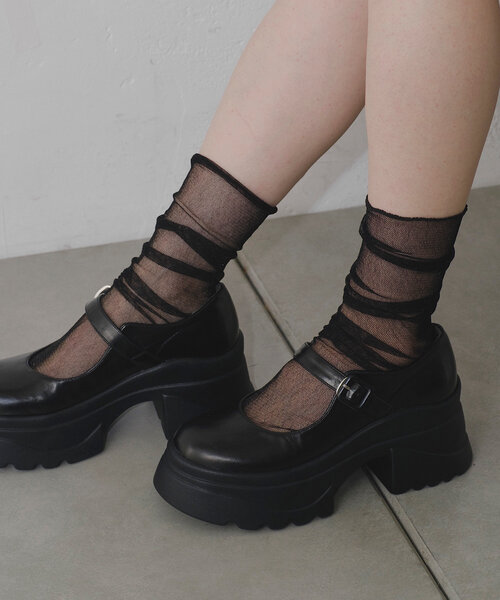 Kastane(カスタネ)の「ラメシアーソックス(ソックス/靴下・レディース・ホワイト/ブラック・FREE)」の2枚目の写真