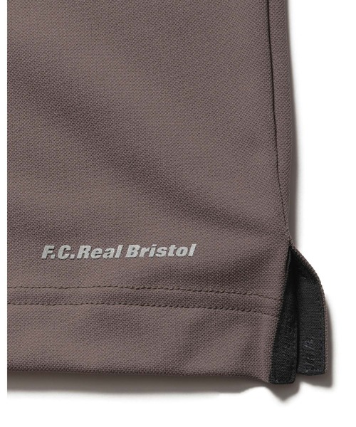 F.C.Real Bristol（エフシーレアルブリストル）の「EMBLEM POCKET TEE（Tシャツ/カットソー・メンズ・ブラック/ライトブラウン/グリーン/ホワイト・SMALL/MEDIUM/LARGE/X-LARGE）」の15枚目の写真