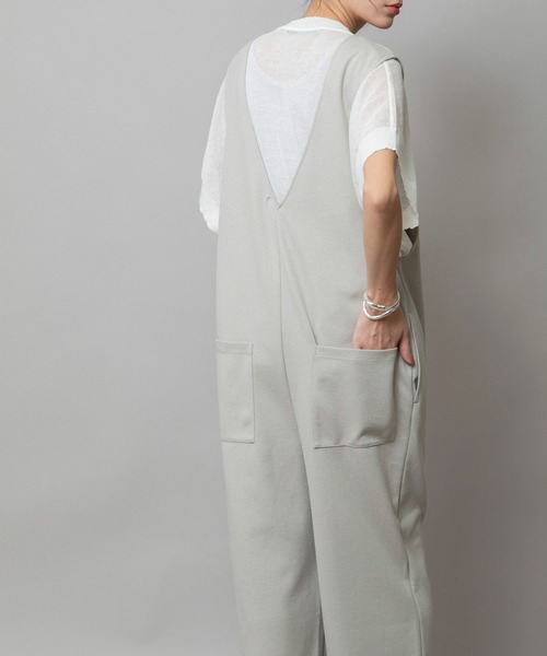 Munich(ミューニック)の「ブークレーダンボールコンビネゾン(つなぎ/オールインワン・レディース・グレイッシュベージュ/ブラック/ダークグレー・S/M)」の17枚目の写真