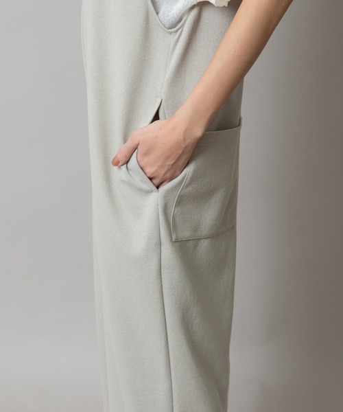 Munich(ミューニック)の「ブークレーダンボールコンビネゾン(つなぎ/オールインワン・レディース・グレイッシュベージュ/ブラック/ダークグレー・S/M)」の14枚目の写真