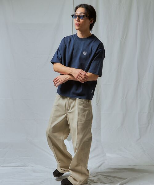 BEN DAVIS（ベンデイビス）の「【BEN DAVIS（ベンデイビス）】ELLIPSE EMB CROPPED TEE / Tシャツ 半袖 ワンポイント 短丈 クルーネック（Tシャツ/カットソー・メンズ・ダークグリーン/ブラック/ネイビー・MEDIUM/LARGE/X-LARGE）」の7枚目の写真