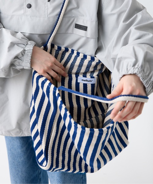 meltum（メルタム）の「【ZOZO限定】STRIPE TOTE（トートバッグ・メンズ・ブラック/ネイビー・FREE）」の3枚目の写真