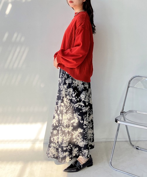 AS KNOW AS plus（アズノゥアズプラス）の「●取り外し可能サスペンダー付き タック入りフレアロングスカート（スカート・レディース・カーキ/ブラック/ブラック系・FREE）」の20枚目の写真