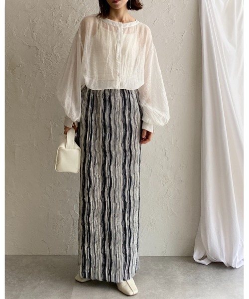She's Closet（シーズクローゼット）の「ニュアンスストライプ柄ストレートIラインハイウエスト細プリーツロングスカート（スカート・レディース・ブラック/ブラウン・FREE）」の11枚目の写真