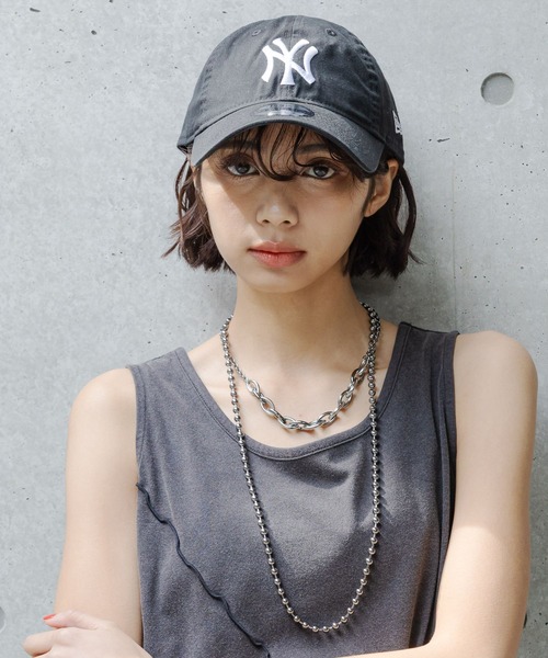 PAGEBOY（ページボーイ）の「【NEWERA】9TWENTY（キャップ・レディース・ブラック/オフホワイト/ベビーピンク/パープル/ネイビー/ダークブラウン/ホワイト系その他4/ワインレッド・MEDIUM）」の21枚目の写真