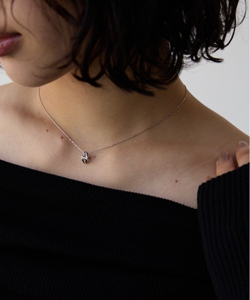 AZUL by moussy(アズールバイマウジー)の「プチモチーフネックレス(ネックレス・レディース・シルバー/ゴールド系その他・FREE)」の2枚目の写真