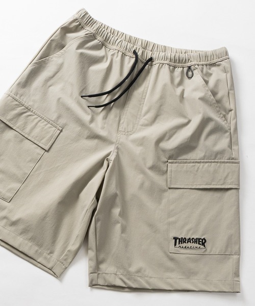 THRASHER（スラッシャー）の「【at】〔THRASHER/スラッシャー〕NYLON SHORTS ストレッチナイロン ワイドカーゴショーツ 接触冷感/吸水速乾（カーゴパンツ・メンズ・ブラック/グレイッシュベージュ/カーキ/ブラウン系その他/ブラック系その他/ベージュ系その他・MEDIUM/LARGE）」の4枚目の写真