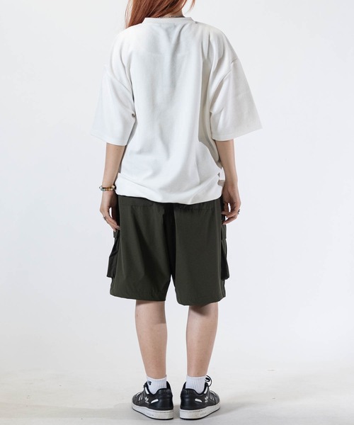 THRASHER（スラッシャー）の「【at】〔THRASHER/スラッシャー〕NYLON SHORTS ストレッチナイロン ワイドカーゴショーツ 接触冷感/吸水速乾（カーゴパンツ・メンズ・ブラック/グレイッシュベージュ/カーキ/ブラウン系その他/ブラック系その他/ベージュ系その他・MEDIUM/LARGE）」の11枚目の写真