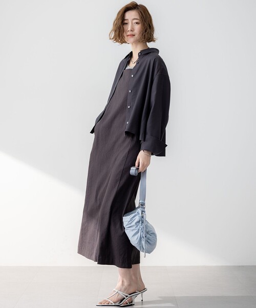 23区(ニジュウサンク)の「【洗える】リネンレーヨンストレッチ Iライン キャミソール ワンピース(ワンピース・レディース・ベージュ系/ダークブラウン系/ブラック系・38)」の11枚目の写真