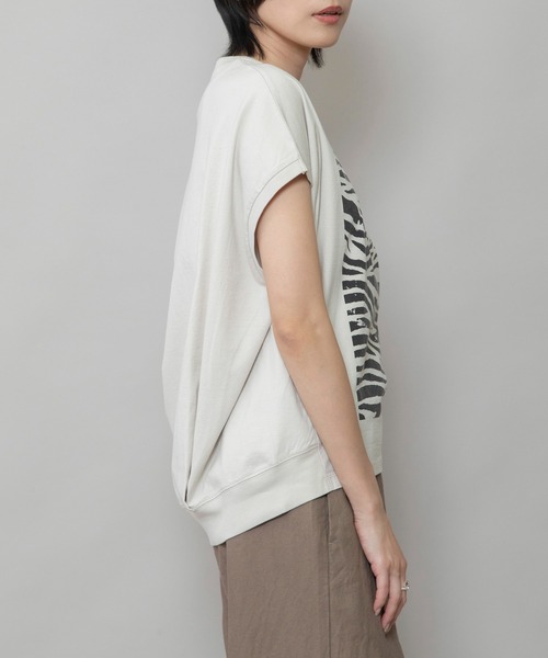 Munich（ミューニック）の「ゼブラプリントプルオーバー（Tシャツ/カットソー・レディース・カーキ/ライトベージュ/ライトグリーン/ホワイト・FREE）」の14枚目の写真