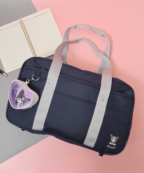 sanrio(サンリオ)の「RBサンリオポリハートP付スクールB(ボストンバッグ・レディース・ネイビー系/ネイビー系2/ネイビー系1/ネイビー・FREE)」の2枚目の写真