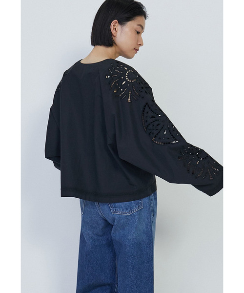 1er Arrondissement（プルミエアロンディスモン）の「エンブロイダリーブラウス（シャツ/ブラウス・レディース・ホワイト系その他3/ブラック系その他3・36/38）」の5枚目の写真