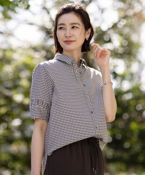 J.PRESS(ジェイプレス)の「【洗える】アセVisギンガム シャツ ブラウス(シャツ/ブラウス・レディース・ネイビー系3/グレー系3/ふじ色系3・T15/T13)」の4枚目の写真