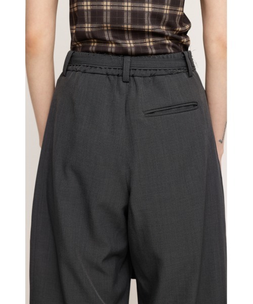 SLY（スライ）の「CENTER TAPE TUCKED TROUSERS センター テープ タックド トラウザー（スラックス・レディース・マルチ/杢グレー・1/2）」の11枚目の写真