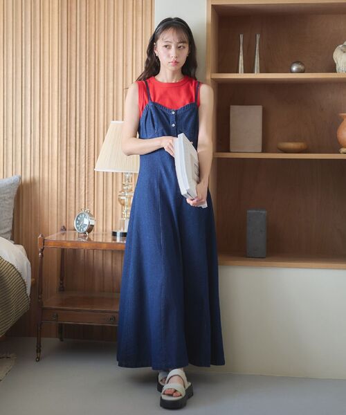 earth music&ecology（アースミュージックアンドエコロジー）の「フロントボタンデニムキャミドレ（ワンピース・レディース・ライトインディゴブルー/インディゴブルー・FREE）」の10枚目の写真
