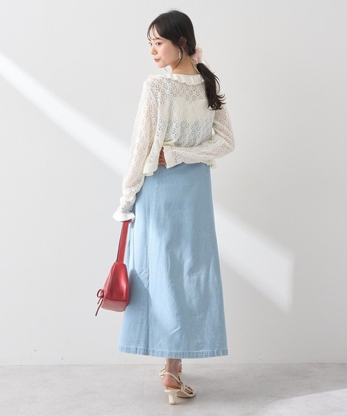 earth music&ecology（アースミュージックアンドエコロジー）の「フロントボタンデニムキャミドレ（ワンピース・レディース・ライトインディゴブルー/インディゴブルー・FREE）」の3枚目の写真