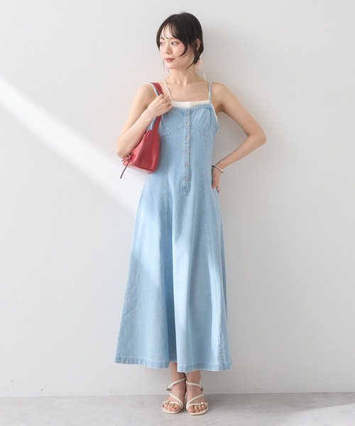 earth music&ecology（アースミュージックアンドエコロジー）の「フロントボタンデニムキャミドレ（ワンピース・レディース・ライトインディゴブルー/インディゴブルー・FREE）」の6枚目の写真
